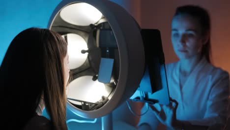 un sistema de imágenes faciales de análisis digital inteligente de la piel para salones de belleza