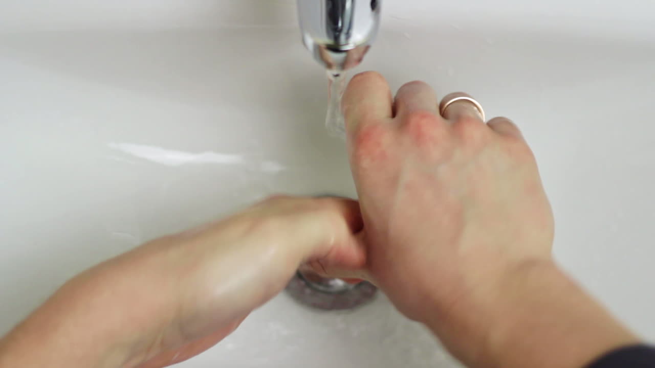 lavarse bien las manos para prevenir el coronavirus