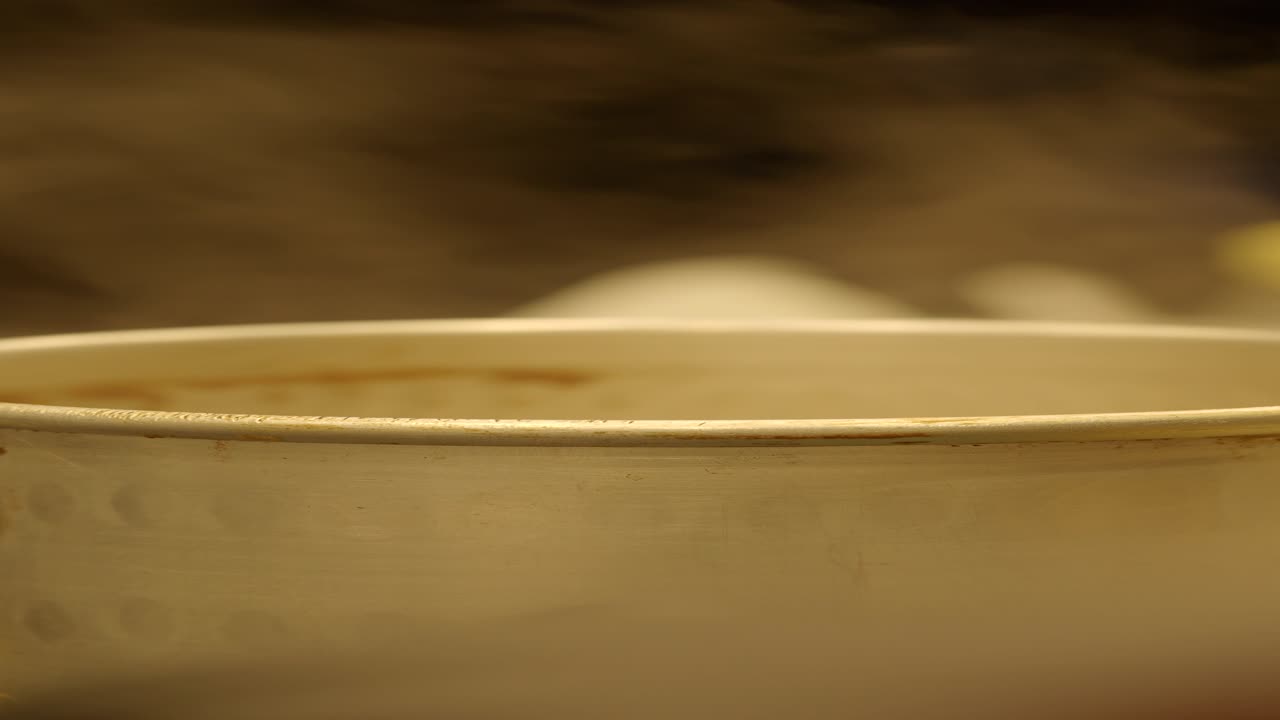 taza de un solo uso vacía