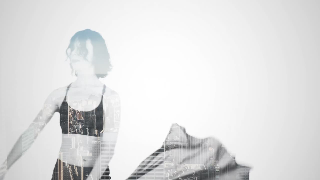 여자 발레 댄서 가 점프 하고 춤 을 춘다