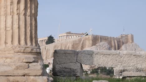 slider shot from the parthenon and an ancient roman pillar