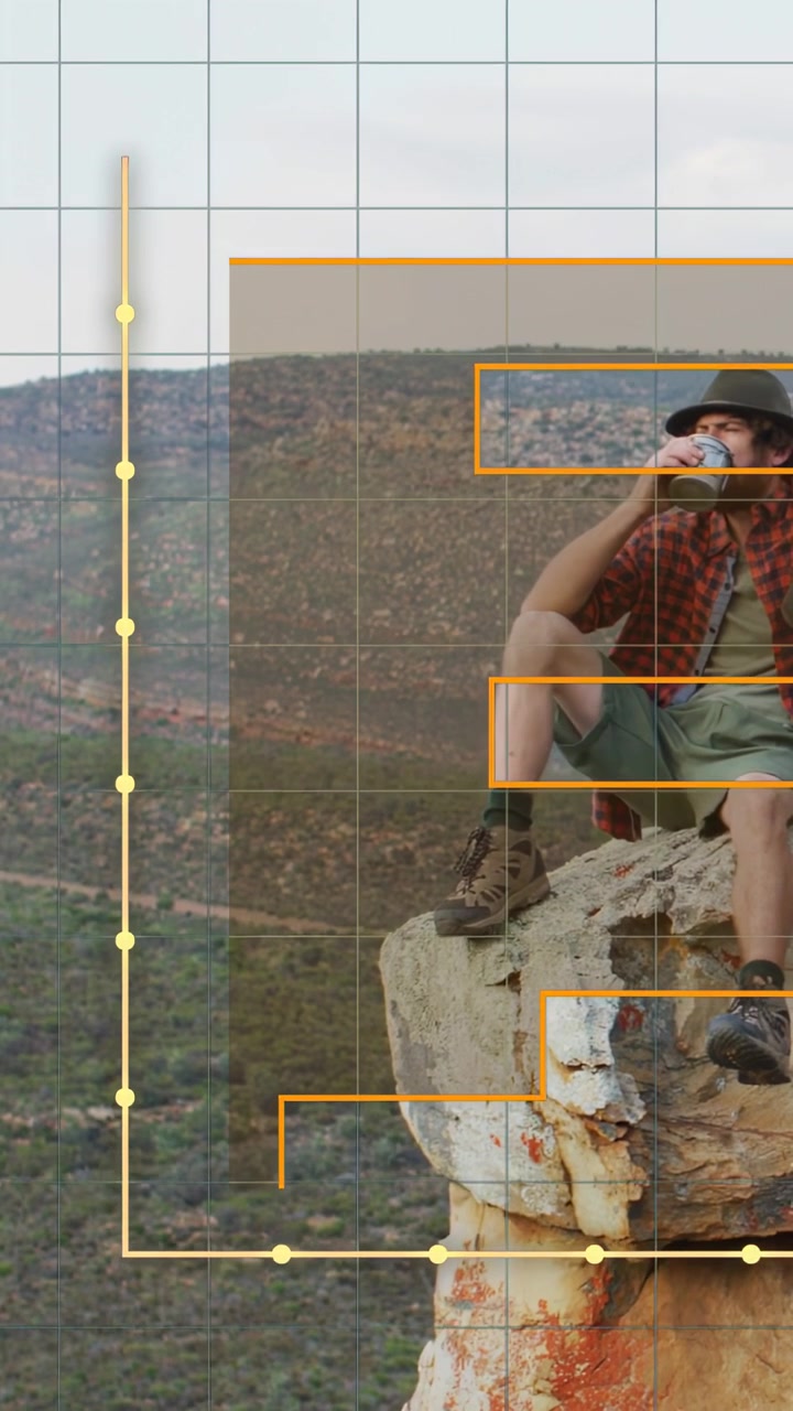 Vertikální video: Turista sedí na římse a zvedá hrnek, spouští se mapování překrytí technologické mřížky, rámující trup.