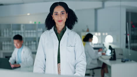 ciencia, retrato y mujer con confianza