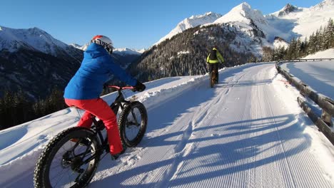 mtb mountainbiking in the snow