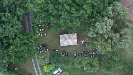 top down aerial of wedding venue in middle of italian countryside, zoom out