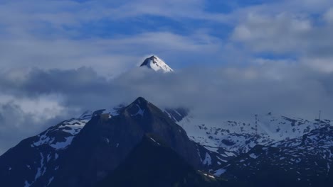 Stunning-and-peaceful-the-summit-of-mountain-under-the-cover-of-cloud