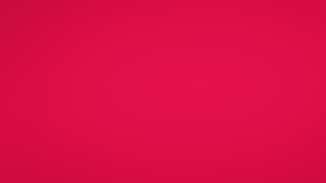 Flying of Mango and Slices in Fuchsia Background