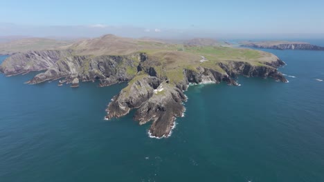 Mizen-Head-4K-Filmmaterial-Aus-Drohnenaufnahmen---Co