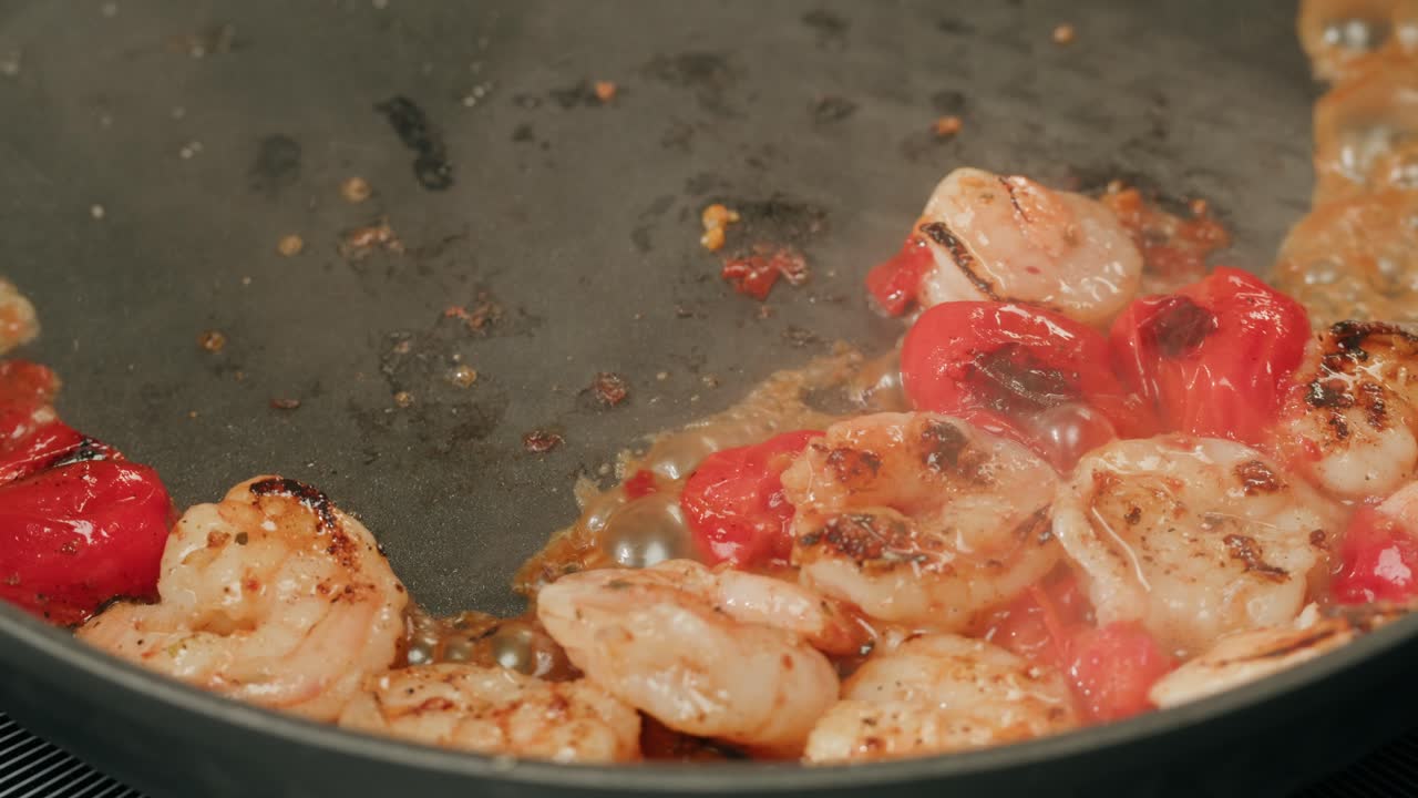 Shrimp and Red Pepper Stir-fry