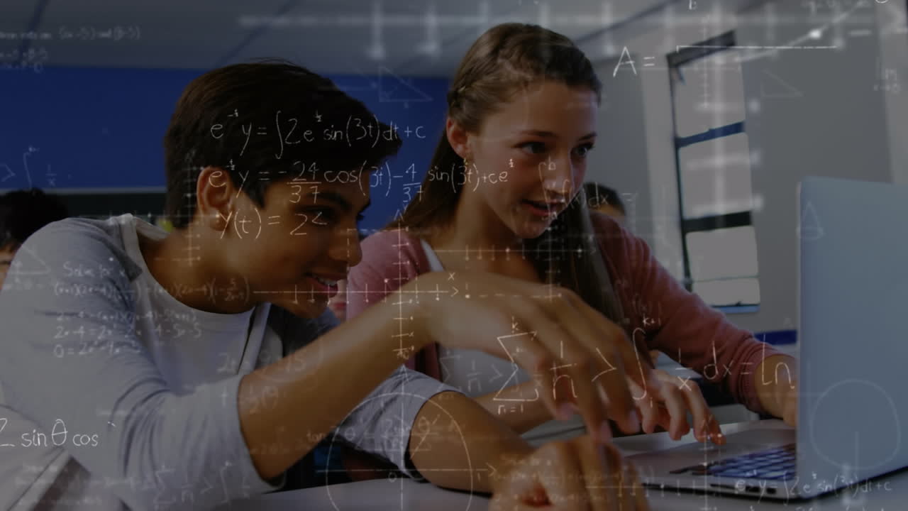 animación de ecuaciones matemáticas sobre escolares usando computadoras portátiles
