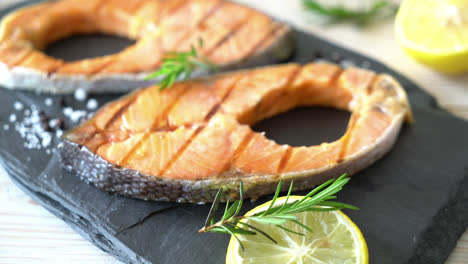 grilled salmon steak fillet with lemon