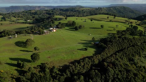 Aerial-view-over-Numinbah-Valley-and-Beechmont-on-the-Gold-Coast-Hinterland-near-Rosins-Lookout,-Queensland,-Australia