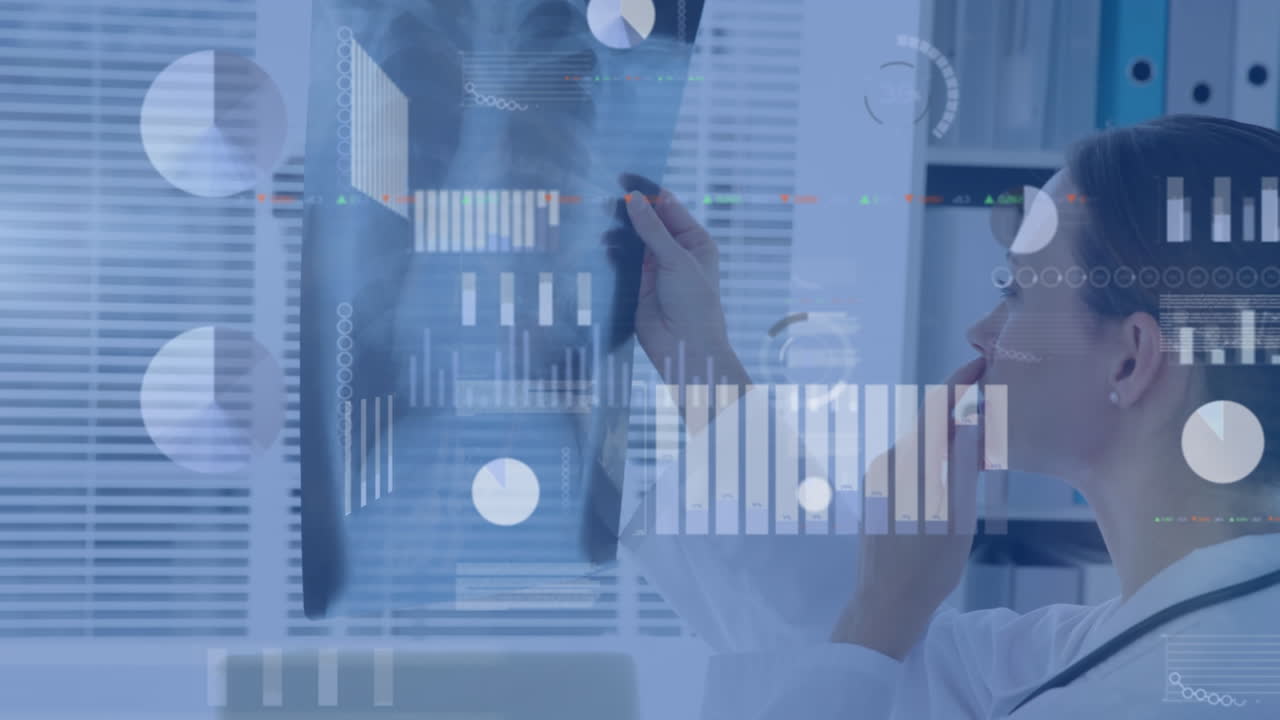 animación de escaneo de alcance y procesamiento de datos sobre una doctora caucásica