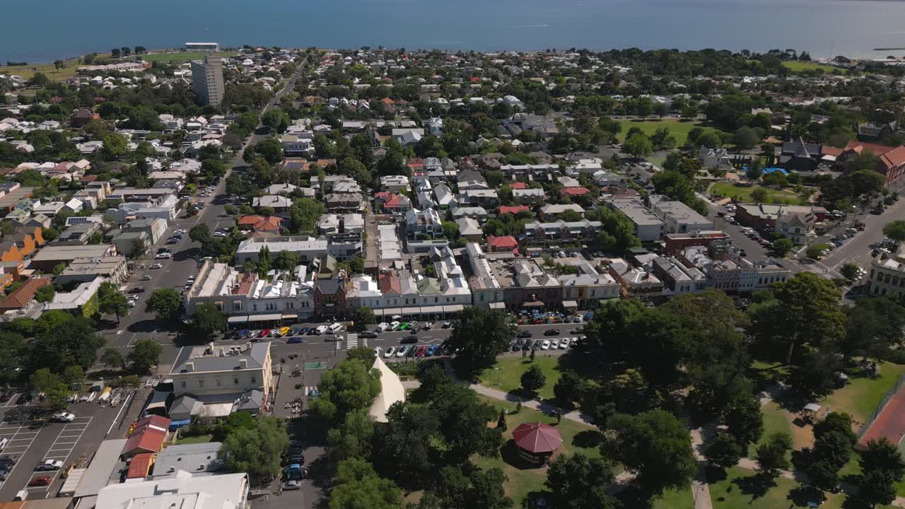 Aerial footage panning over the residential area of Williamstown on the side of Gem Pier in Melbourne, Australia.