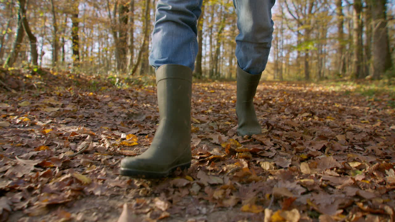 en cámara lenta de mano