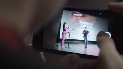 recording a presentation on a smartphone