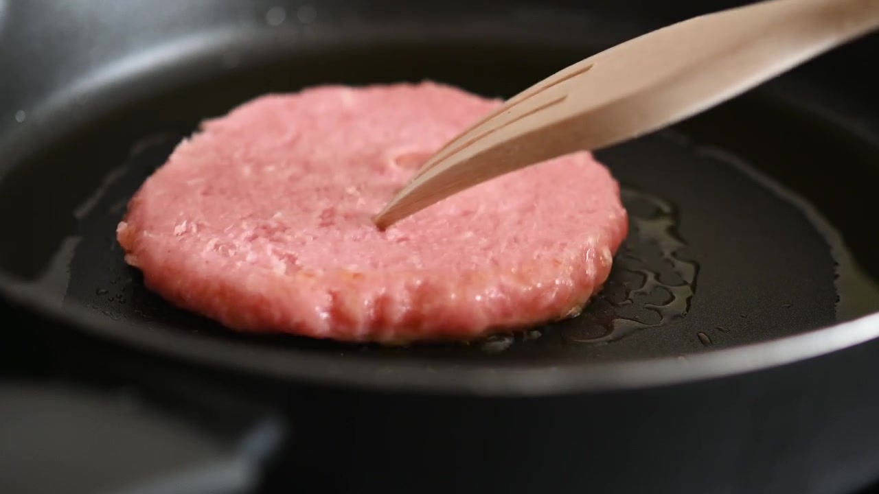 Cooking a Beef Burger Patty in a Frying Pan