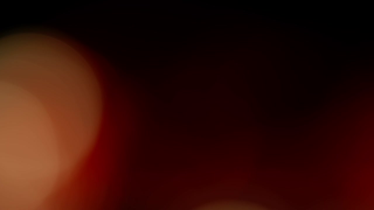 Lyslækager 4K-optagelser. Linseglød, flare, bokeh-overlejringer, brændende flammebaggrund. Blitzstråleeffekt.