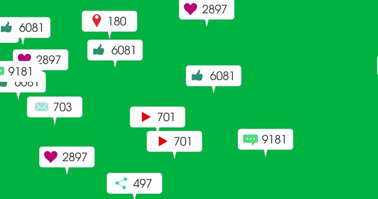 Animazione di icone di social media con numeri su banner bianchi su sfondo nero