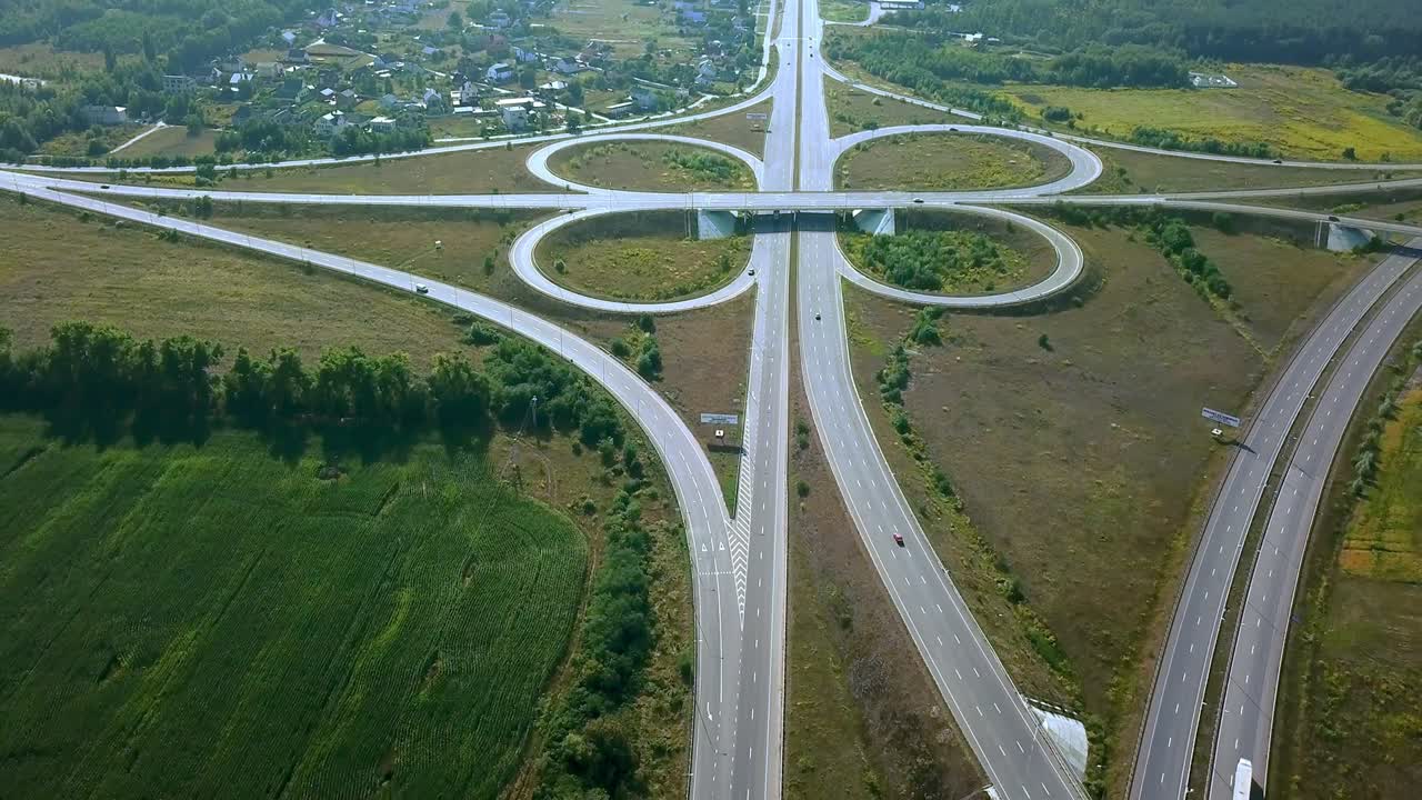 vista aérea de un cruce de carreteras