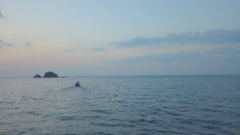 Aerial-of-boating-in-Thailand-at-sunset