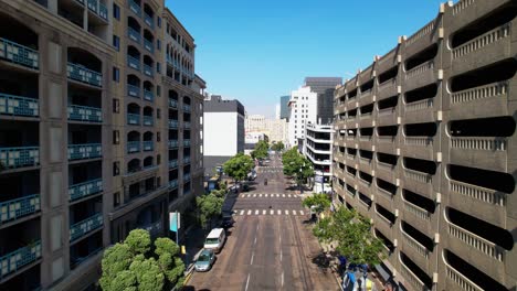 El-Centro-De-San-Diego-Volando-Hacia-El-Oeste-Hacia-La-Bahía.