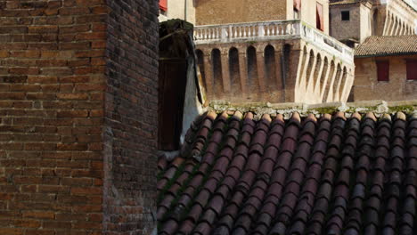 este castle in ferrara, italy, unesco world heritage site, medium shot tilt up