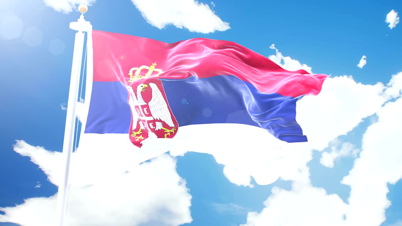 세르비아의 현실적인 발이 타임 스 구름 배경에 흔들리고, 세부적인 직물 텍스처와 함께 4k 해상도의 완벽한 루프.