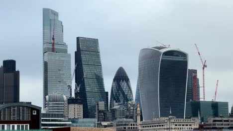 Rascacielos-Famosos-En-El-Distrito-Financiero-De-La-Ciudad-De-Londres