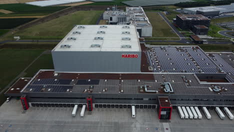 vista aérea de la fábrica de haribo