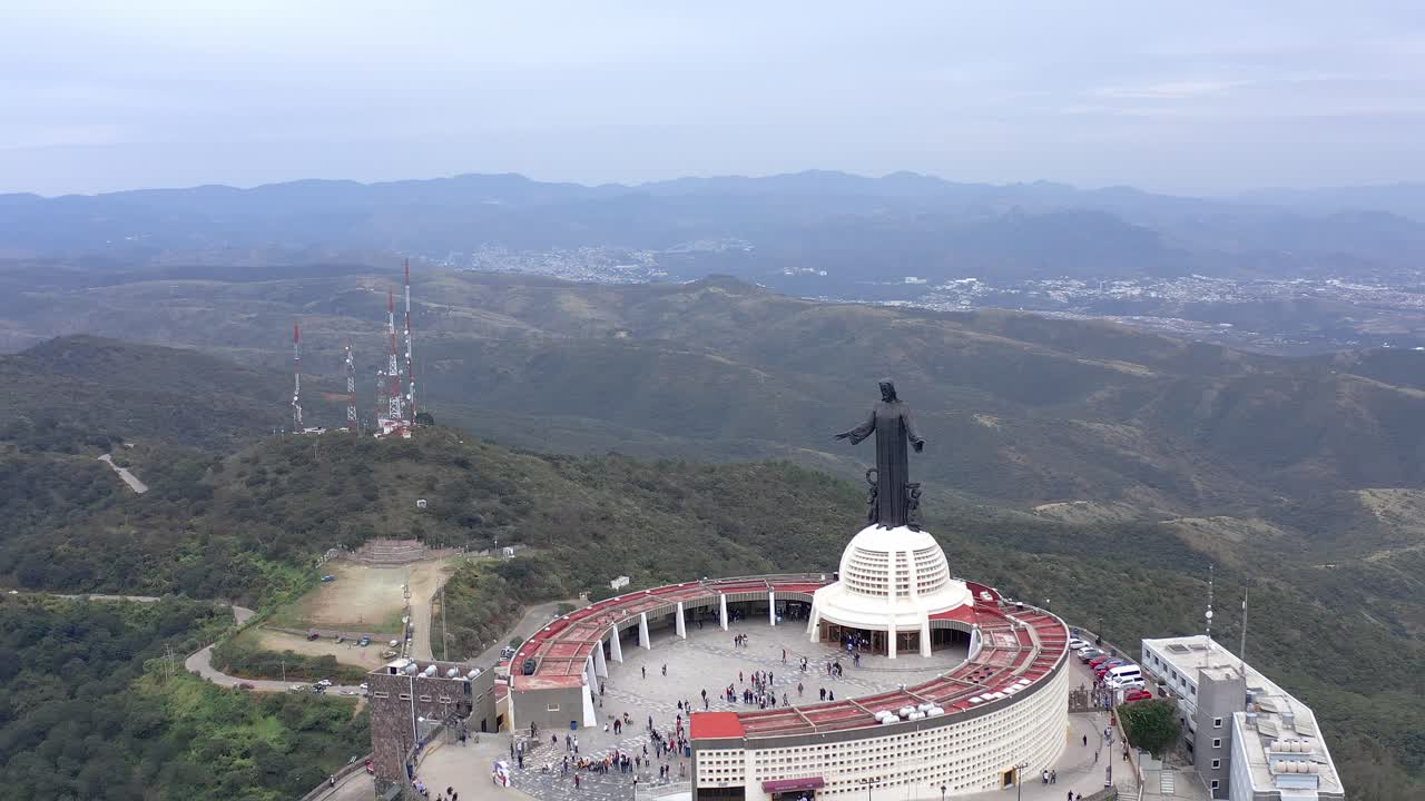 Aerial: Cristo Rey in beutiful Guanajuato, México, drone view