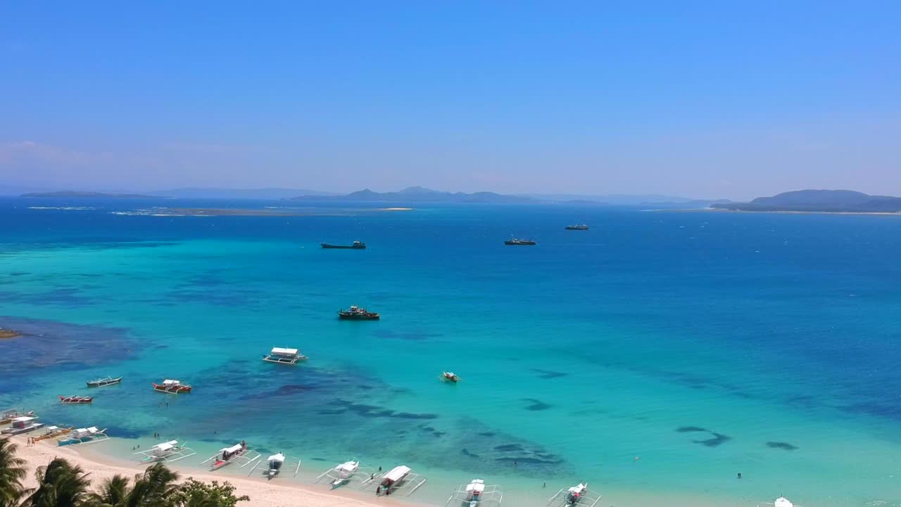 다쿠 섬 시아르가오의 공중 영상