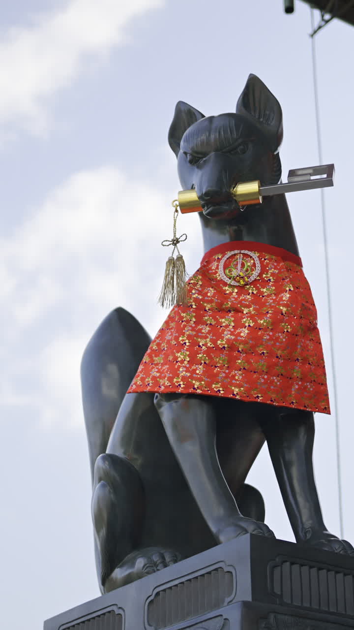 Discovering Fushimi Inari shrine in Kyoto, Japan a journey through tradition and culture