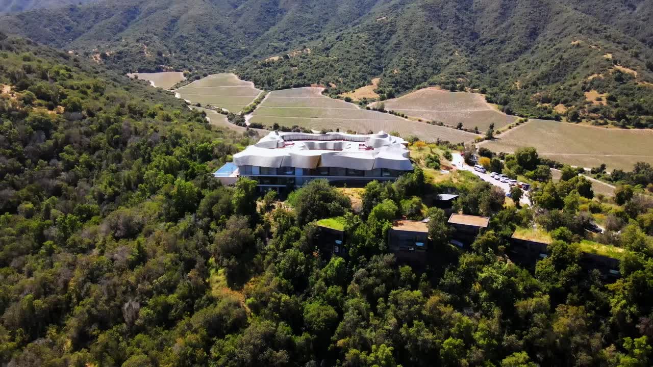 toma aerea de vik hote, millahue, chile