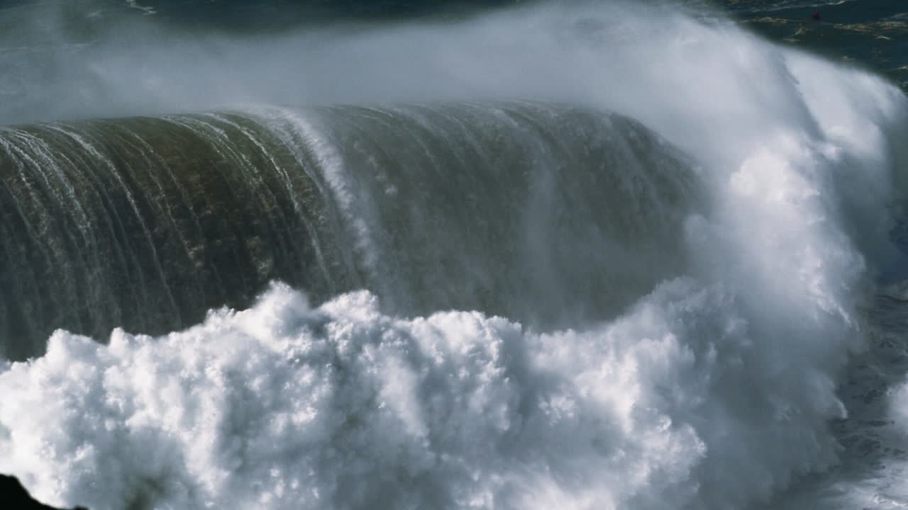 Slow motion of a monster wave in Nazaré, Portugal