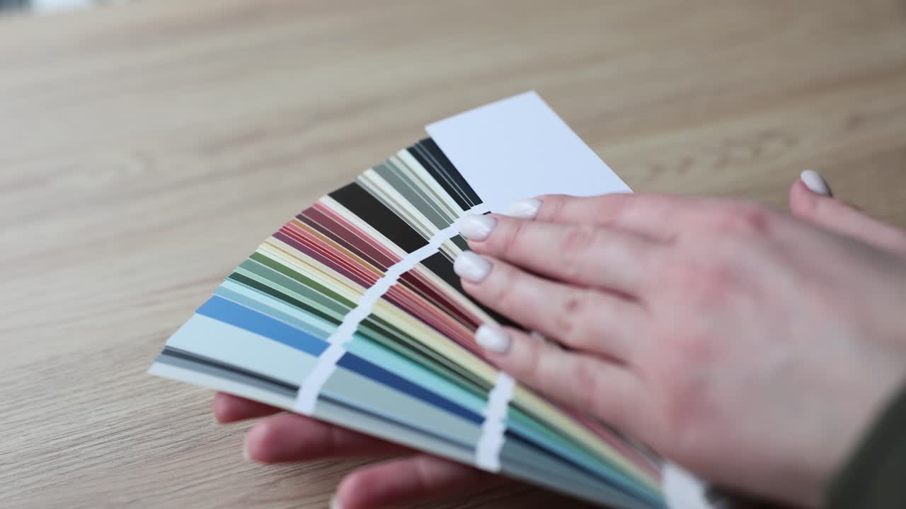 Choosing Colors for Interior Design