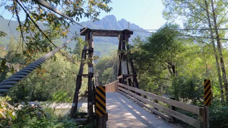 Wooden-suspension-bridge-entrance-in-rural-Washington-State