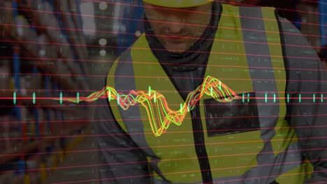 animación del procesamiento de datos financieros sobre un trabajador caucásico en un almacén