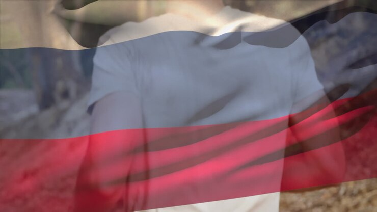 Animation der Flagge Russlands über diversen männlichen Soldaten