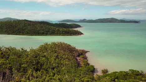 Whitsundays-harbour-aerial