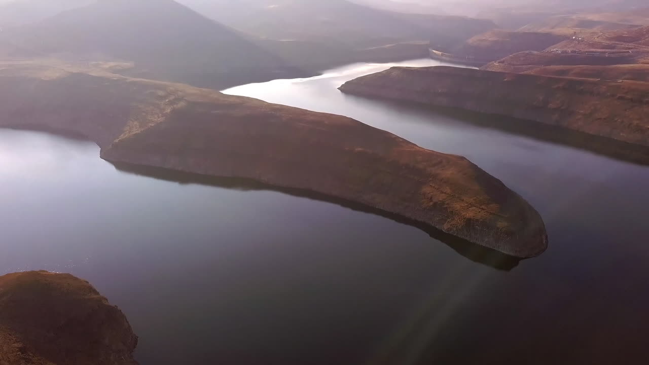 굴곡된 물체의 아름다움