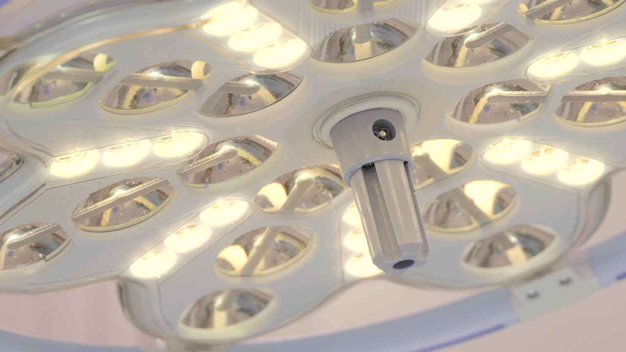 수술용 천장 조명