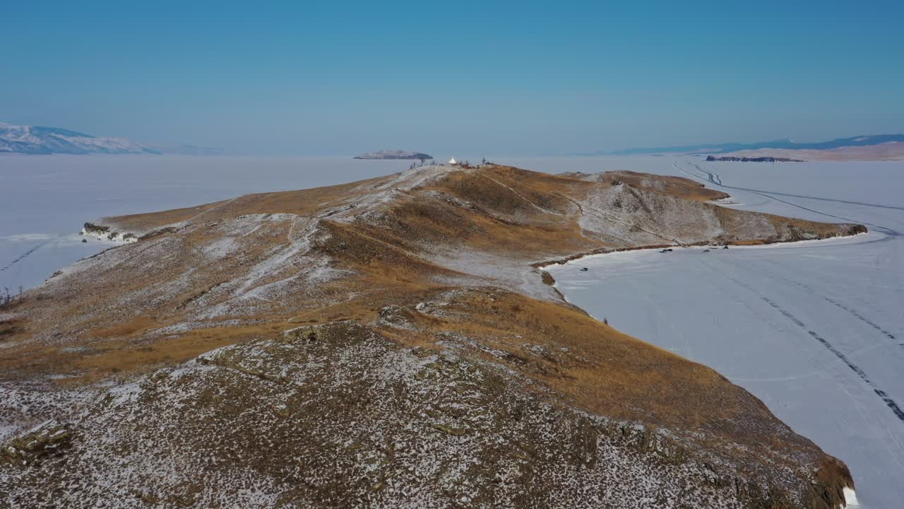 Stupa på Ogoy-øen i Bajkalsøen.