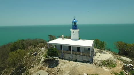 A-lighthouse-near-an-oil-platform