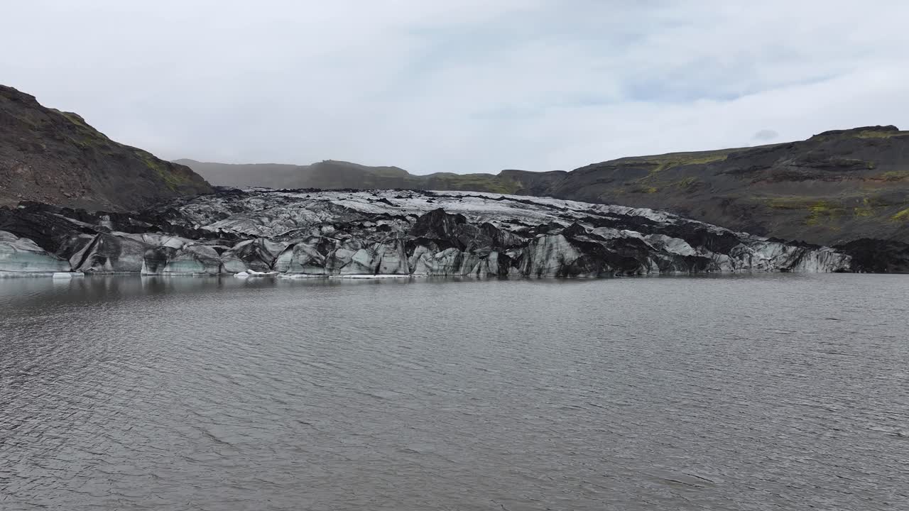 아이슬란드 의 솔헤이마요쿨 빙하 의 공중 사진