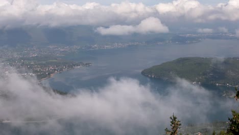 Annecy-Wolken-2