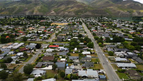 Calles-Y-Casas-Residenciales-En-Cromwell,-Isla-Del-Sur,-Nueva-Zelanda