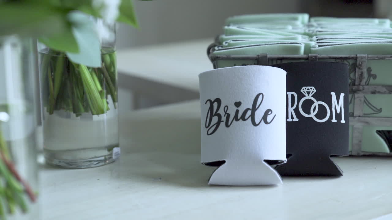 koozies de botella de cerveza personalizada para novios