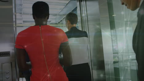 animación de la red de conexiones a través de diversas personas de negocios caminando