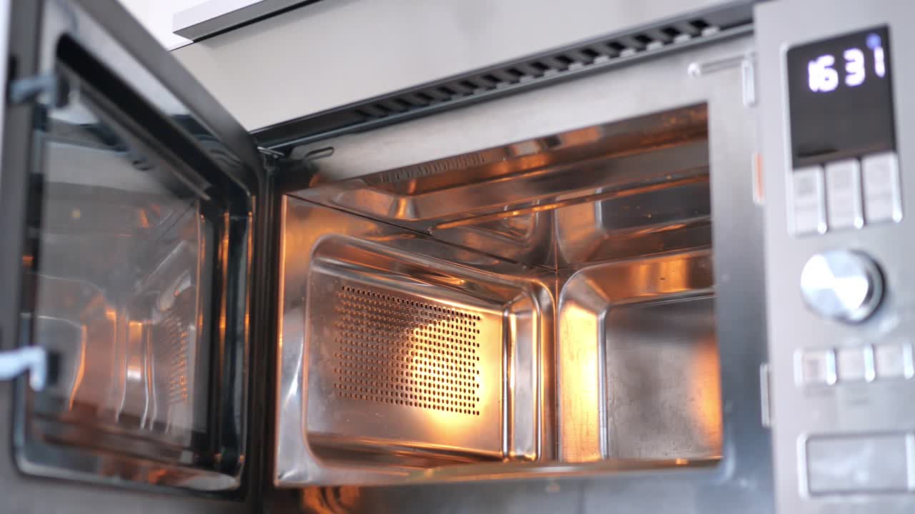 открытая микроволновая печь